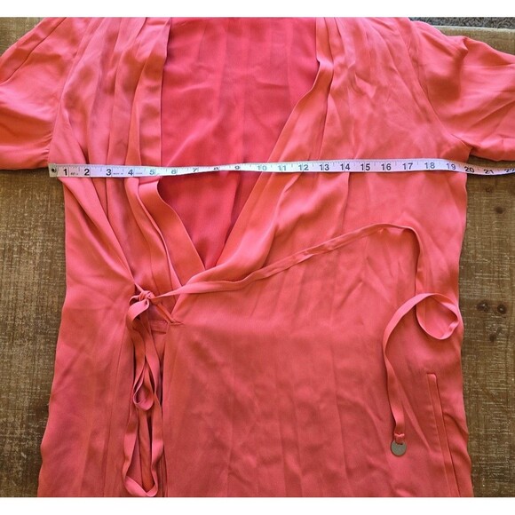 Diane Von Furstenberg coral wrap around Belted dress women's size 10 - Picture 11 of 12